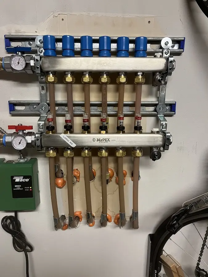 Plumber performing Leak Detection at a residential property in White Oak